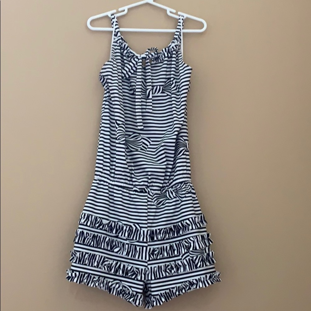 Girls black and white romper size 10 Kate Mack